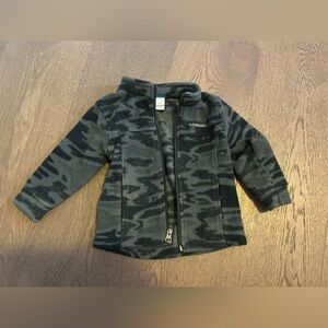 $5 add on Columbia Kids Black Camouflage Fleece Jacket